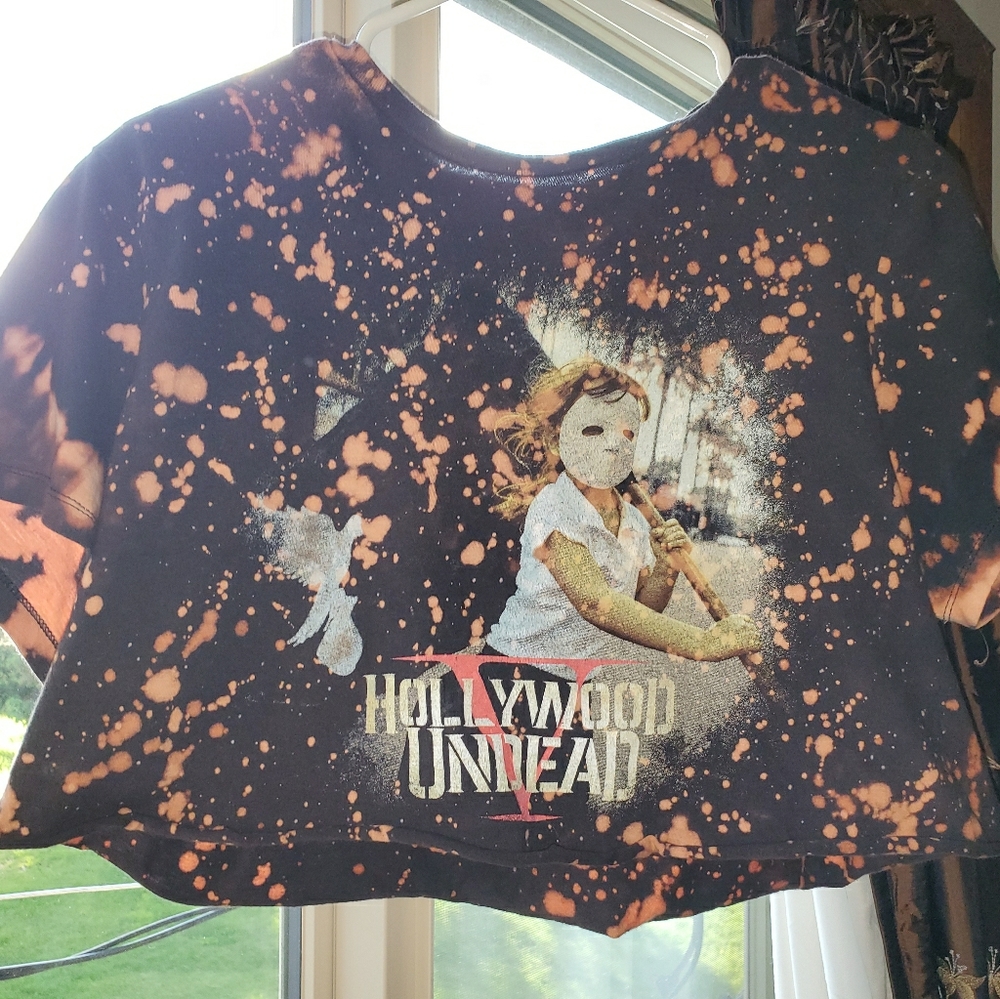 Cropped bleached shirt